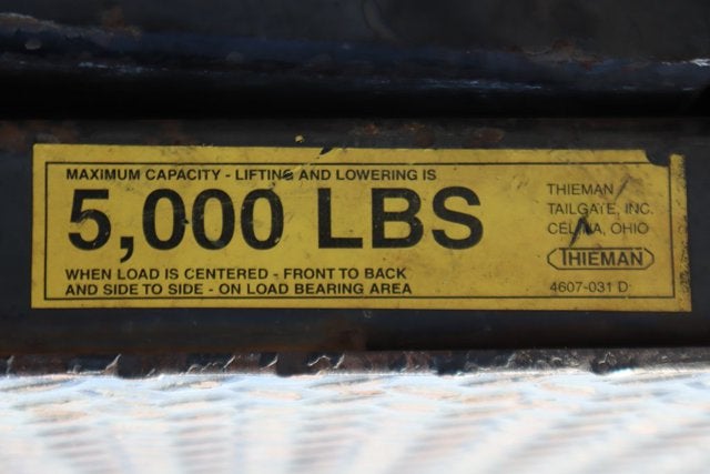 2017 Ford F-750SD Base