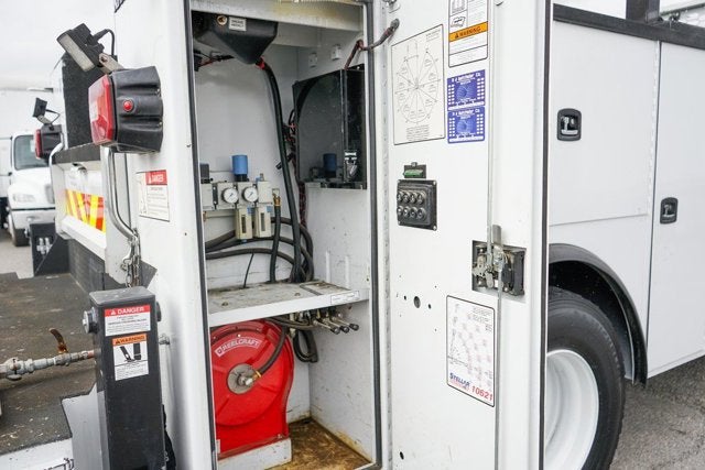 2019 Ford F-750SD Base