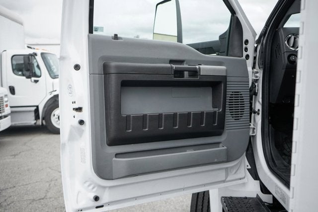 2019 Ford F-750SD Base