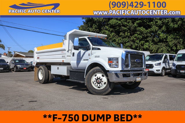 2024 Ford F-750SD Base
