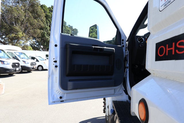 2024 Ford F-750SD Base
