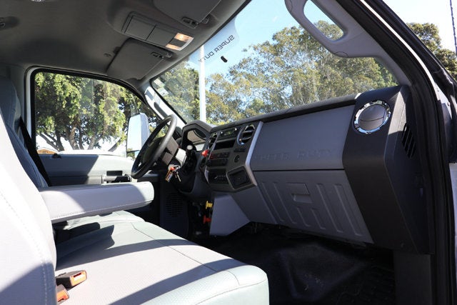 2024 Ford F-750SD Base