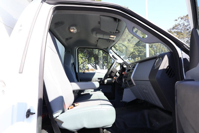 2024 Ford F-750SD Base
