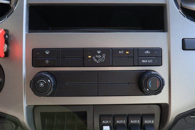 2024 Ford F-750SD Base