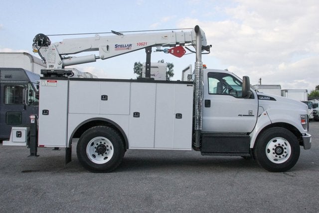 2019 Ford F-750SD Base