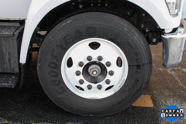 2023 Ford F-650SD Base