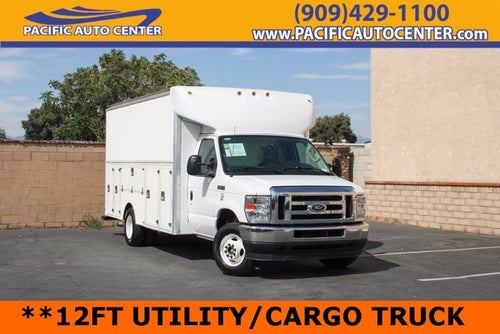 2023 Ford E-450SD Base