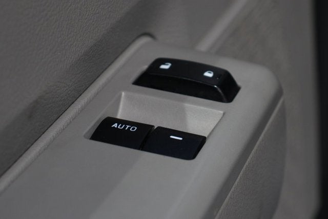 2023 Ford E-450SD Base