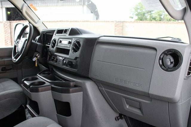 2023 Ford E-450SD Base