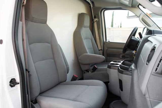 2023 Ford E-450SD Base