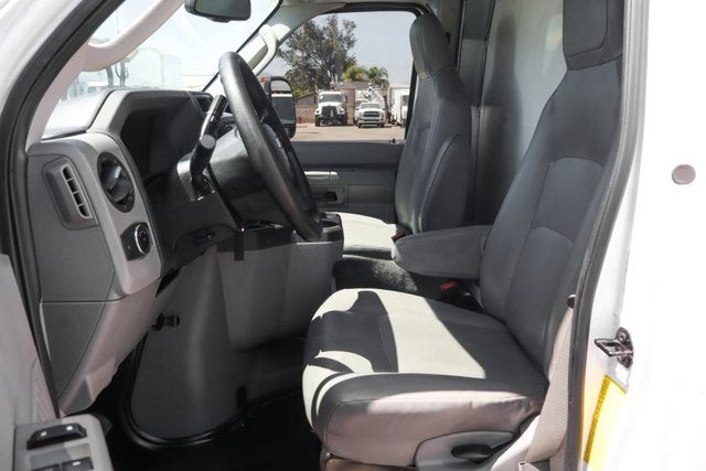 2024 Ford E-450SD Base