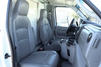 2022 Ford E-450SD Base