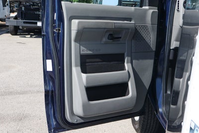 2024 Ford E-450SD Base