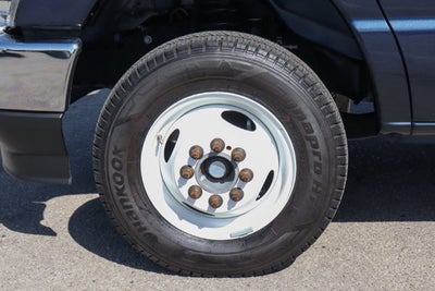 2024 Ford E-450SD Base