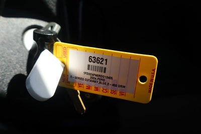 2024 Ford E-450SD Base