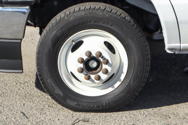 2021 Ford E-450SD Base