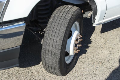 2021 Ford E-450SD Base