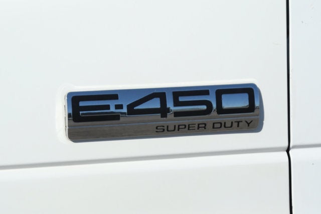 2021 Ford E-450SD Base