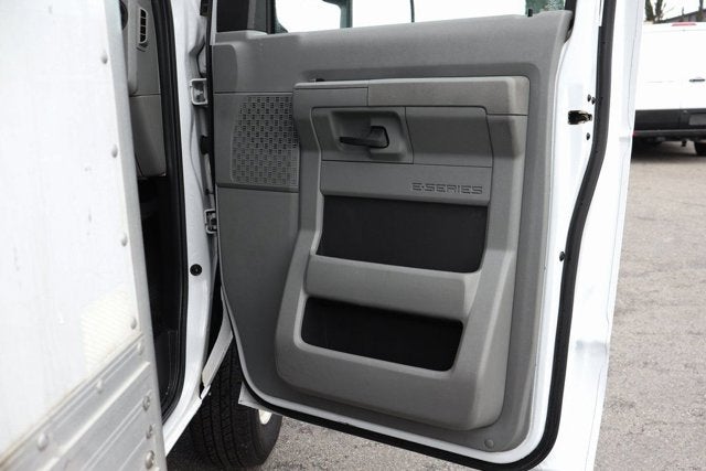 2018 Ford E-450SD Base