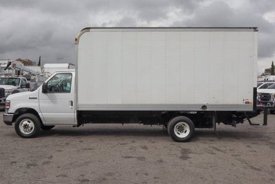 2018 Ford E-450SD Base