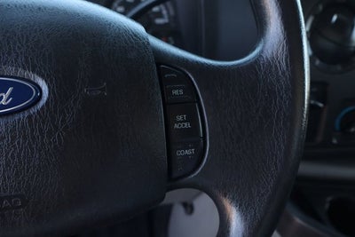 2017 Ford E-450SD Base