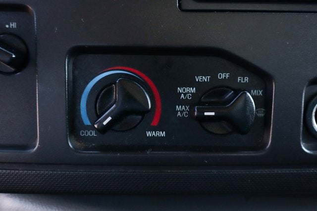 2017 Ford E-450SD Base