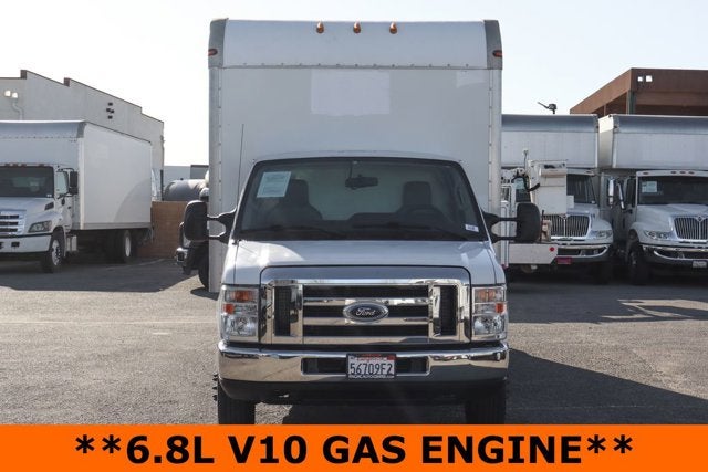2017 Ford E-450SD Base