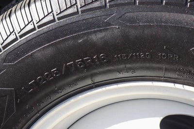 2017 Ford E-450SD Base