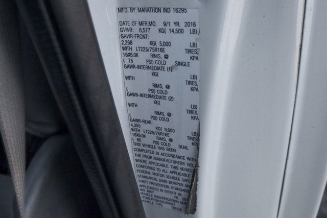 2017 Ford E-450SD Base