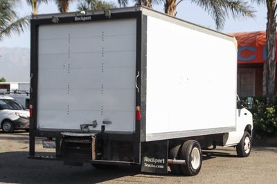 2016 Ford E-450SD Base