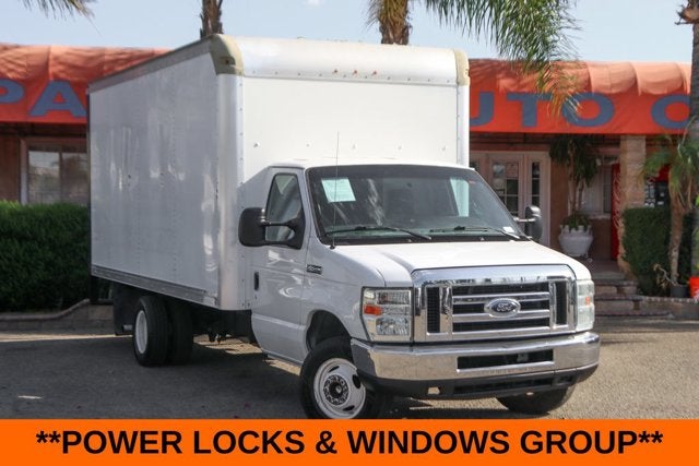 2016 Ford E-450SD Base