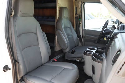 2016 Ford E-450SD Base