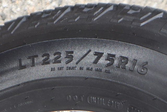 2016 Ford E-450SD Base
