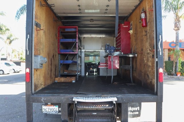 2016 Ford E-450SD Base