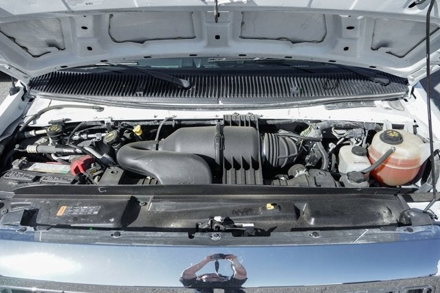 2018 Ford E-450SD Base