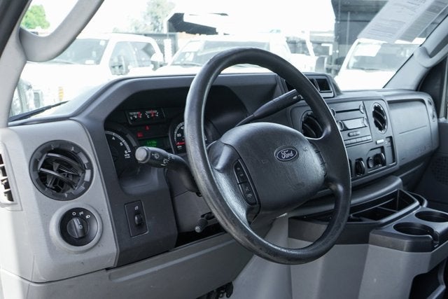 2018 Ford E-450SD Base