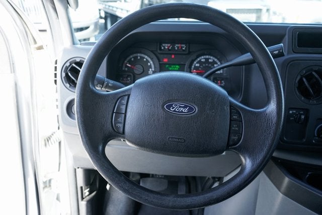 2018 Ford E-450SD Base