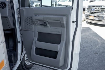 2018 Ford E-450SD Base