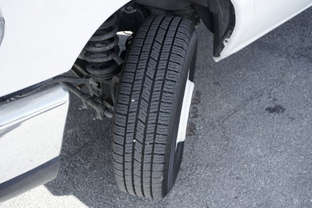 2018 Ford E-450SD Base