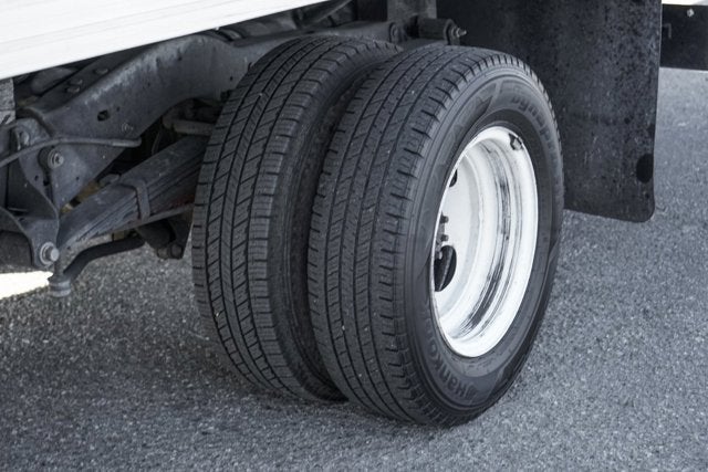 2018 Ford E-450SD Base