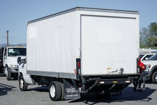 2018 Ford E-450SD Base