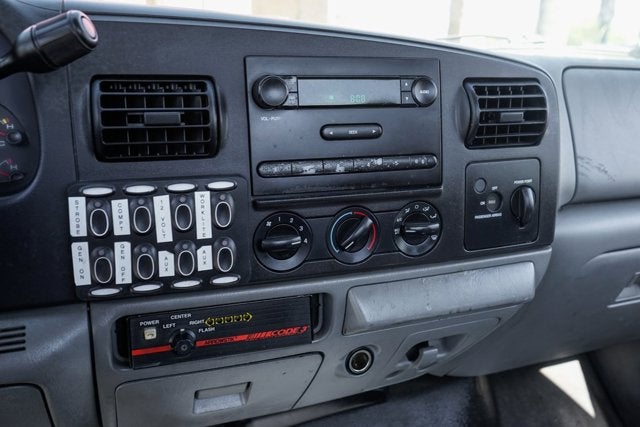 2006 Ford F-450SD XL