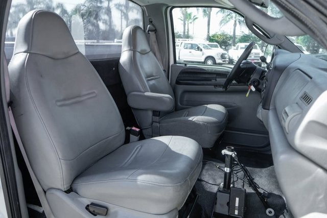 2006 Ford F-450SD XL