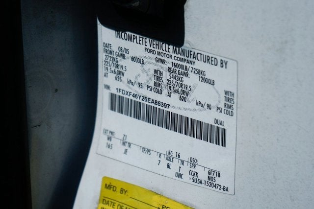 2006 Ford F-450SD XL