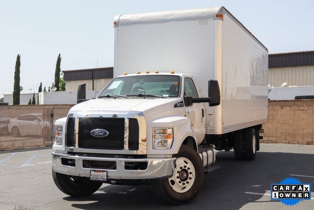 2017 Ford F-750SD Base
