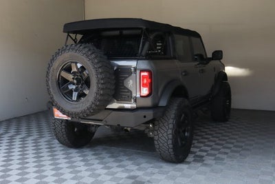 2021 Ford Bronco Base