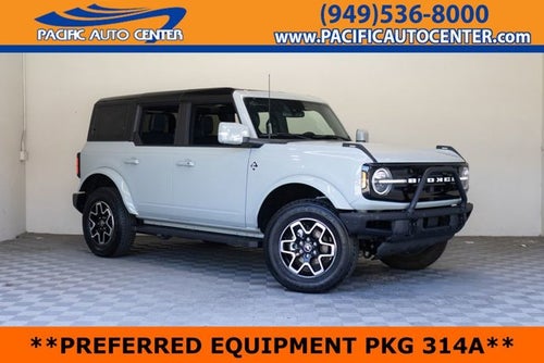 2024 Ford Bronco Outer Banks