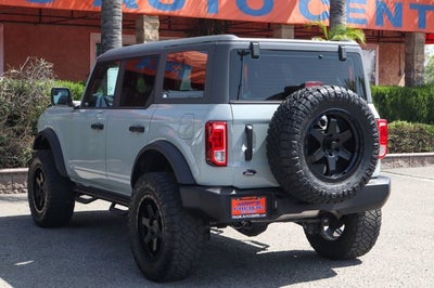 2022 Ford Bronco Base
