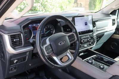 2022 Ford Expedition XLT