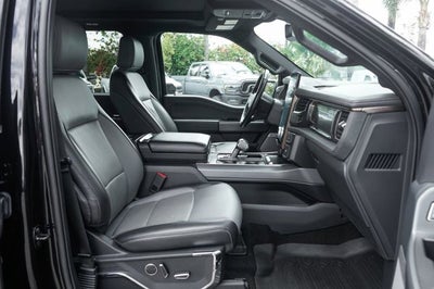2022 Ford F-150 Lightning Lariat